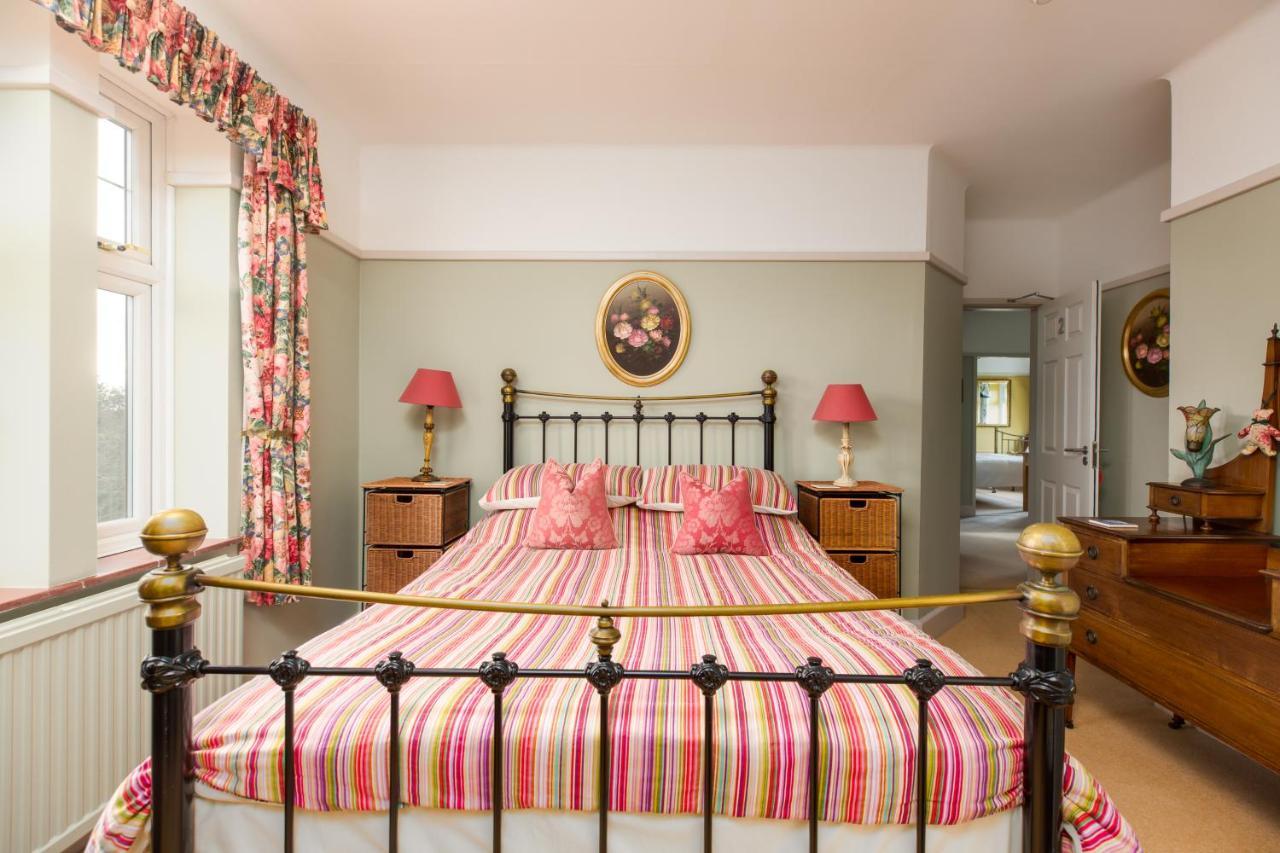 Chestnut Grove Bed And Breakfast Норвич Экстерьер фото