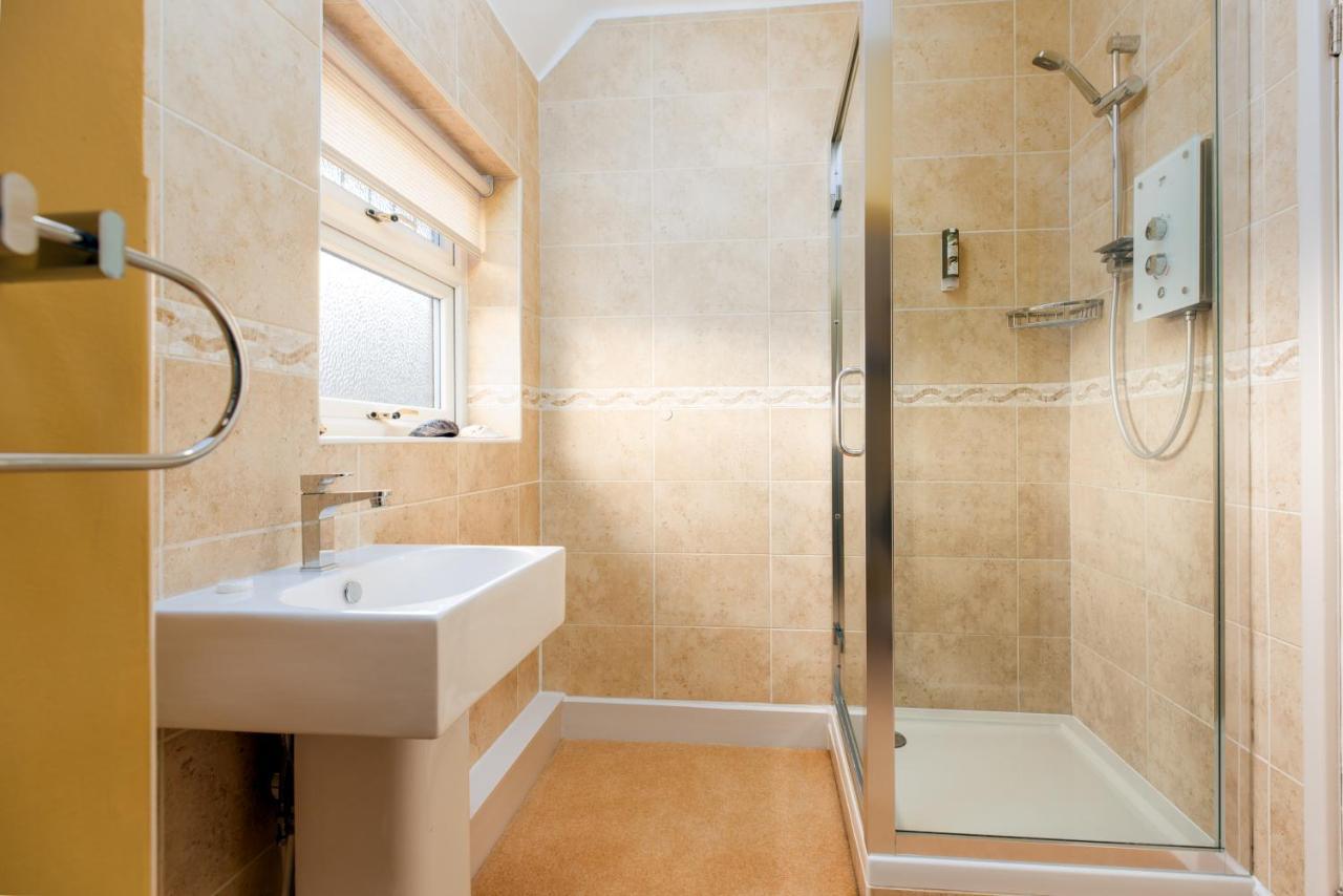 Chestnut Grove Bed And Breakfast Норвич Экстерьер фото